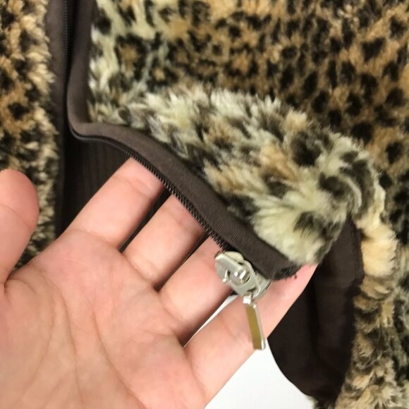 Alia Cheetah Animal Print  Fur Rib Knit Vest Jacket Zip up Cardigan Women Size L - Picture 14 of 14